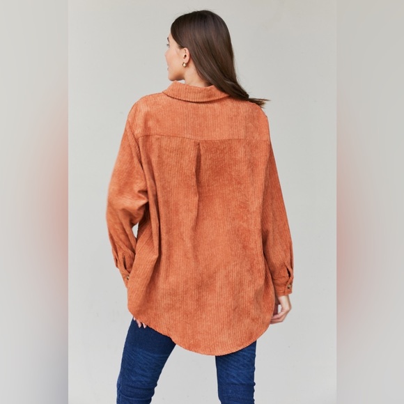 Button-Up Spliced Lace Shacket - Picture 2 of 8